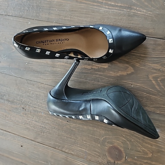 Studded black heels - Picture 2 of 3